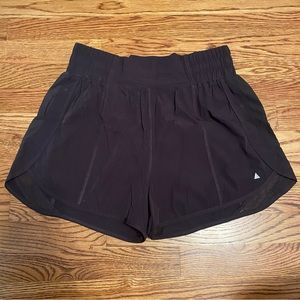 Balance Athletica Short